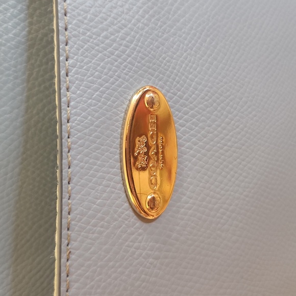 Coach Crossbody - Picture 5 of 6